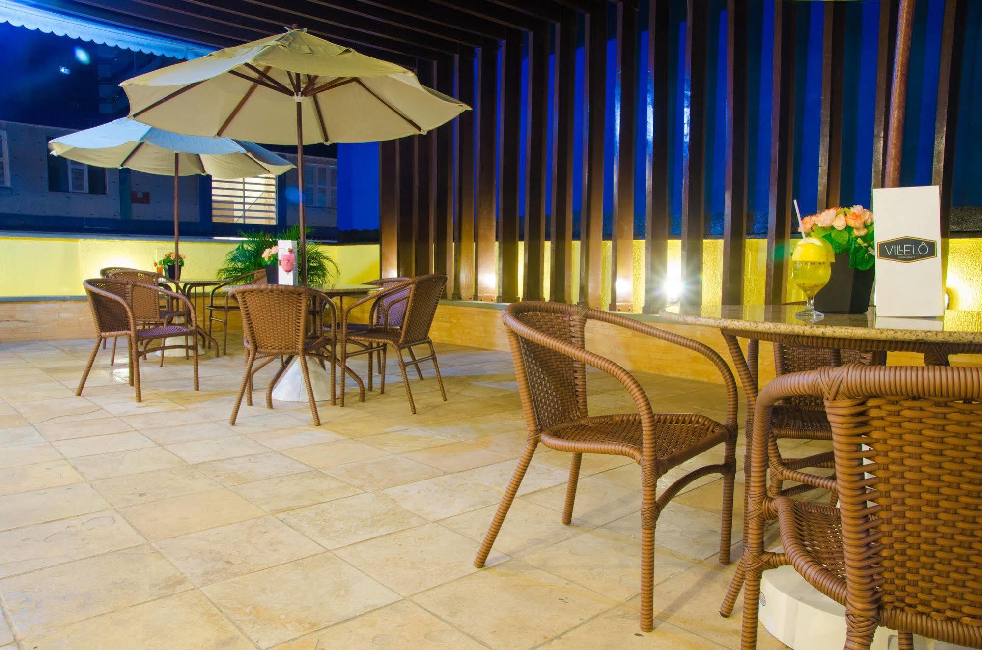 Flats Praia Mansa